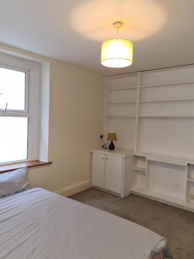 One Bedroom Apartment Dublin Extérieur photo